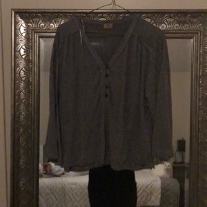 Women’s shirts casual